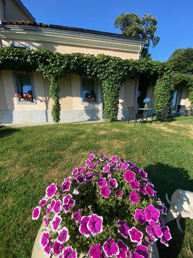 Cascina Serra Eco-House Beb Muzzano Bagian luar foto